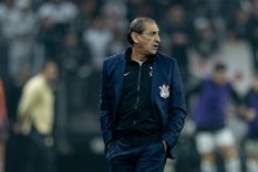 Ramón Díaz y su Corinthians quedaron eliminados de la Copa Libertadores. Foto: @Corinthians Ramón Díaz y su Corinthians quedaron eliminados de la Copa Libertadores. Foto: @Corinthians