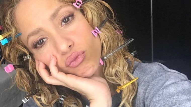 Shakira en aprietes La cantante colombiana enfrenta a la justicia. Foto: Fuente: Imagen / @cinthiaalvarez