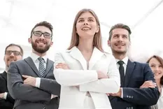 La gestión del talento sigue enfrentando una trampa frecuente: creer que la suma de individualidades garantiza resultados. La gestión del talento sigue enfrentando una trampa frecuente: creer que la suma de individualidades garantiza resultados.