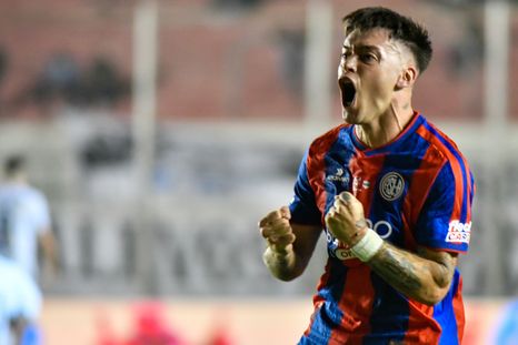 Matías Reali destrabó el partido para San Lorenzo con un bombazo de zurda desde afuera del área.&nbsp;