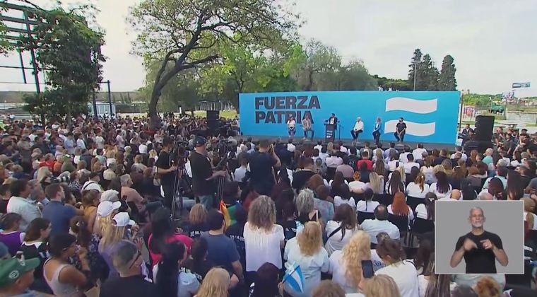 El acto de Fuerza Patria en San Martín El acto de Fuerza Patria en San Martín
