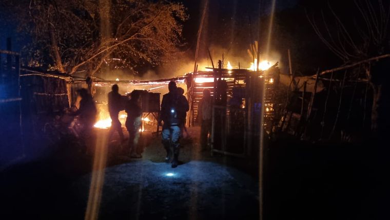 Un fuerte incendio se registró en San Carlos Foto: Osvaldo Valle