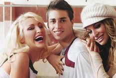 hermano de las xipolitakis, detenido por destrozarle el auto a un taxista