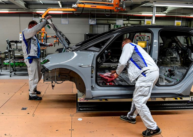 La industria autopartista está en una profunda crisis. Foto: Archivo