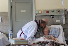 la importancia de acompanar a los enfermos la importancia de acompanar a los enfermos