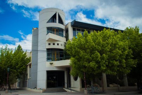 Increíble: la Municipalidad de Malargüe se quedó sin luz por falta de pago. Increíble: la Municipalidad de Malargüe se quedó sin luz por falta de pago.