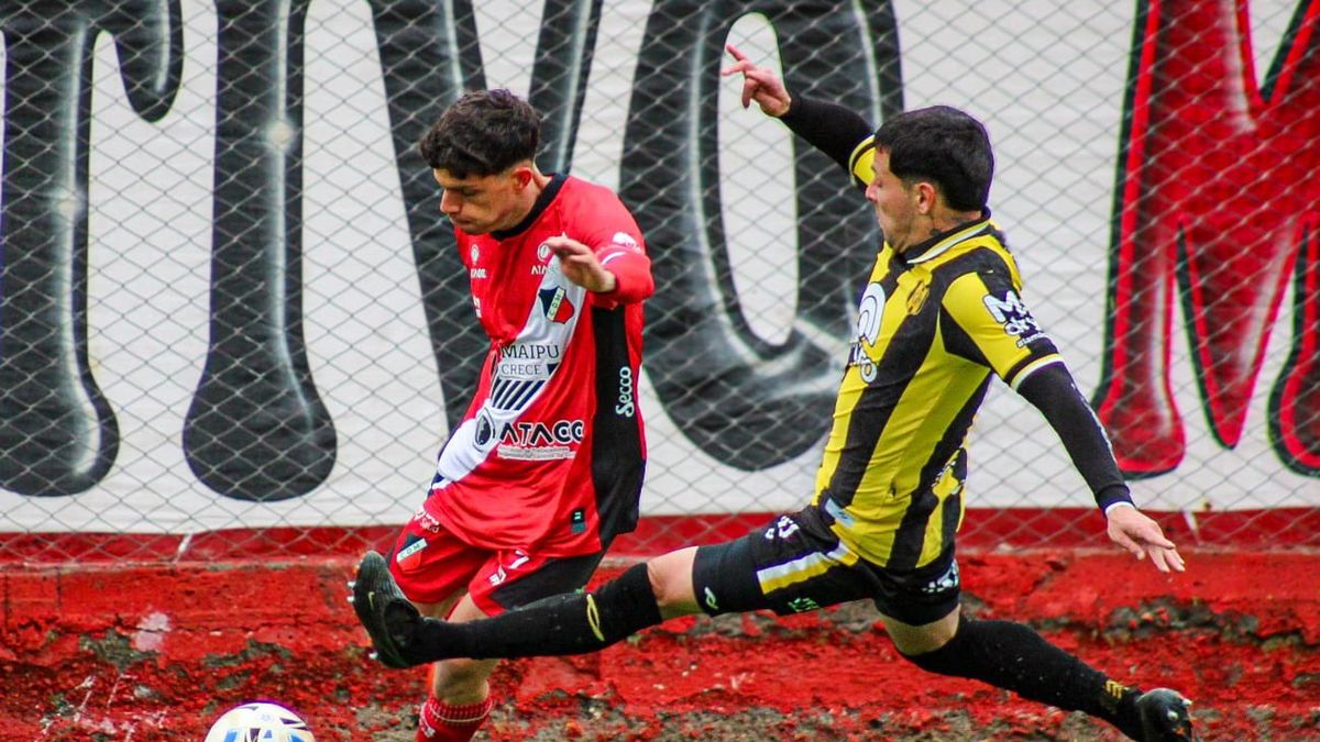 Deportivo Maipú se impuso 2-1 como local sobre el líder Deportivo Madryn