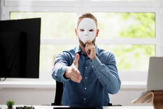 Señales para detectar que la persona no es del todo honesta. Foto: Archivo Señales para detectar que la persona no es del todo honesta. Foto: Archivo