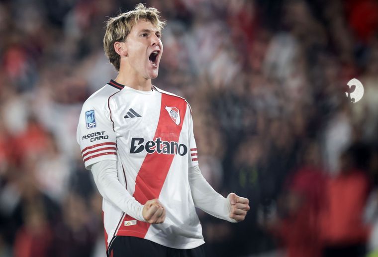 Facundo Colidio tuvo una violenta reacción durante el triunfo de River ante Bragantino.