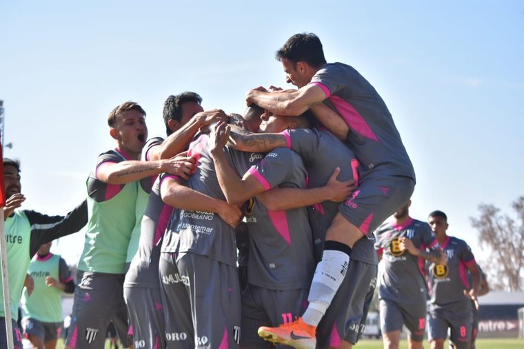 Gimnasia ganó y vuelve a soñar. Foto: Prensa Gimnasia y Esgrima