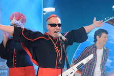 cumbia papal: el desopilante homenaje que volvio a las redes tras la muerte de francisco