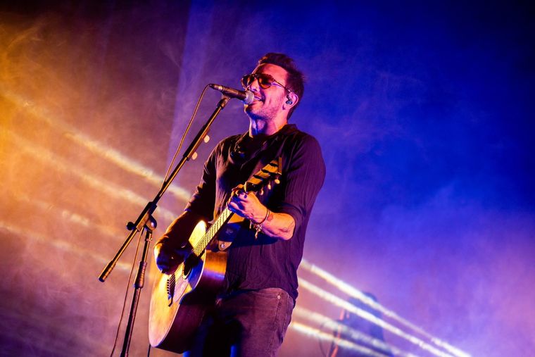 Emiliano Brancciari en un show con No Te Va Gustar. Ahora el exitoso cantante se lanza como solista. Foto: NTVG Oficial.