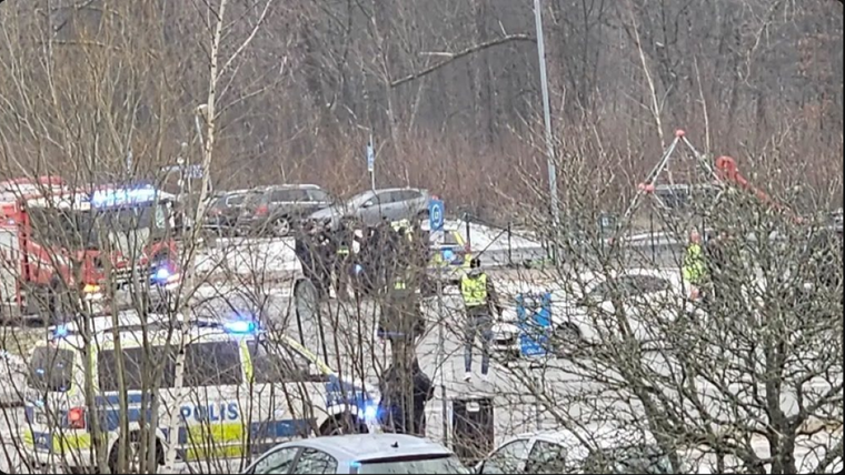 Hay diez personas muertas y cinco heridas Foto: X