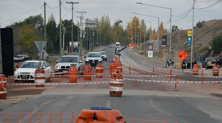 Actualmente, los trabajos se concentran en los intercambiadores que conectarán la Ruta Panamericana con otras intersecciones. Foto: ALF PONCE MERCADO / MDZ