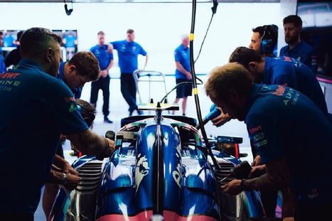 Jornada irregular para Alpine en Baréin. Jornada irregular para Alpine en Baréin.