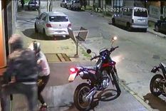Los delincuentes mataron al policía para robarle la moto