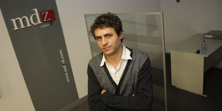 Luciano visitó MDZ antes de su presentación en el teatro Plaza. Foto: Alf Ponce / MDZ