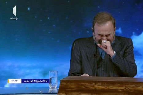 Un presentador de un medio estatal iraní lloró mientras anunciaba la muerte del líder supremo, el ayatolá Alí Jamenei. Un presentador de un medio estatal iraní lloró mientras anunciaba la muerte del líder supremo, el ayatolá Alí Jamenei.