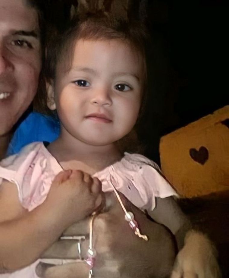 Un familiar se quebró y aseguró que la pequeña fue asesinada