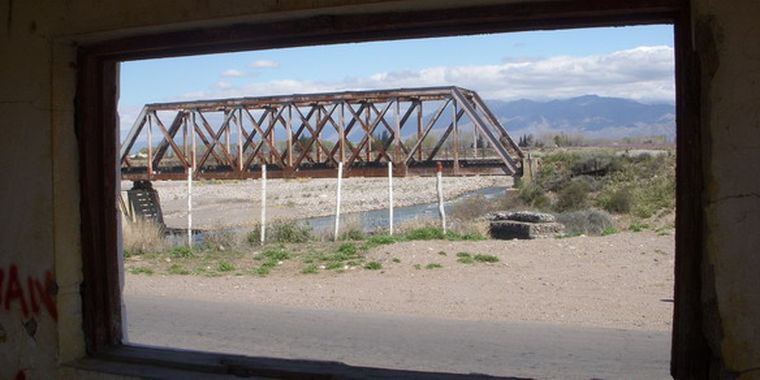El Río Tunuyán, adonde van a parar las aguas del arroyo Claro.