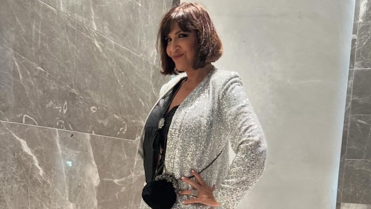 Así es la casa de Elizabeth Vernaci: diseño vintage, biblioteca de lujo y un jardín con piscina soñada