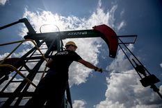 escalada del petroleo: el brent supero los 70 dolares por la tension entre eeuu e iran