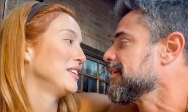 Flor Vigna y Luciano Castro sorprendieron al contar que no comparten camarín La pareja protagoniza la obra El Divorcio Foto: @castrolucianook