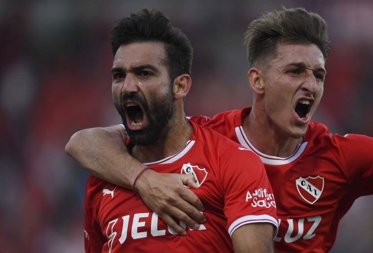 Independiente y un triunfo agónico para hacer delirar al LdA-Ricardo Enrique Bochini Foto: Télam