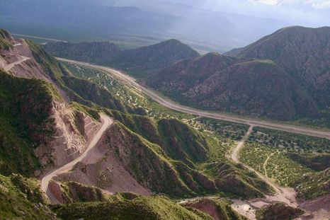 Villa Sanagasta es un pueblo de La Rioja donde fueron hallados decenas de nidos y huevos fosilizados de dinosaurios.