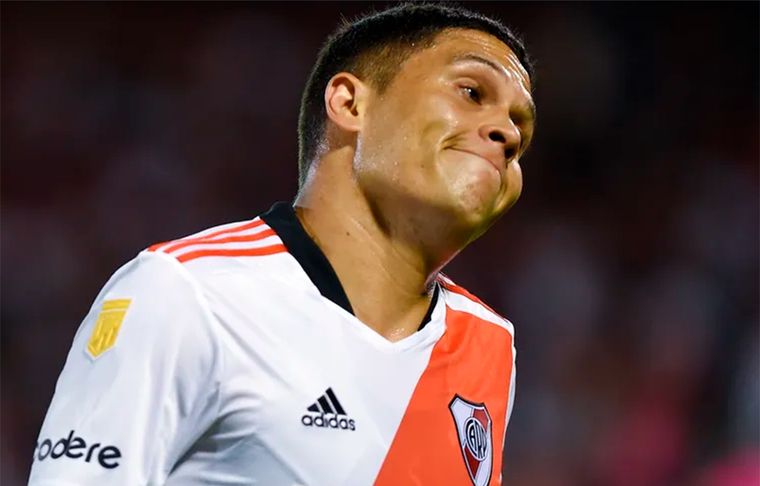 Juanfer está más lejos, que cerca de River. Foto: Archivo