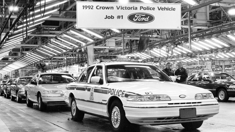 Auto de Policía de 1992 Foto: Ford