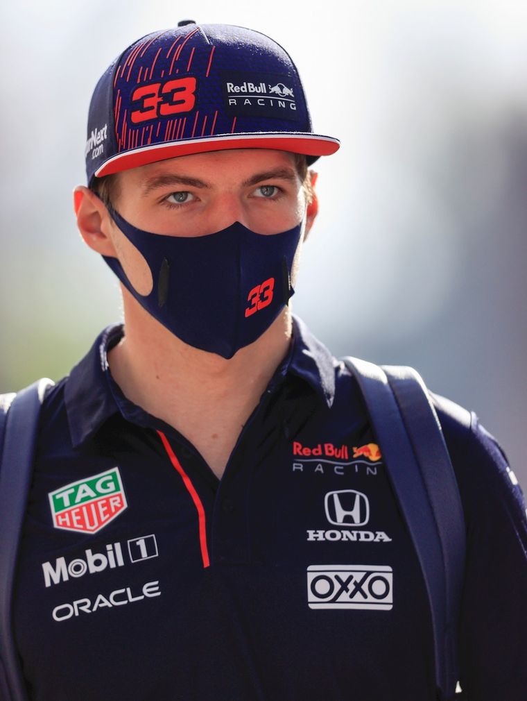 Verstappen no pudo ocultar su bronca Foto: EFE