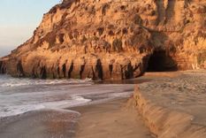 Esta playa tiene realmente hermosos paisajes. Foto: elminutoviajes.cl