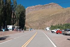 La tormenta generó el cierre preventivo del paso a Chile, pero uno de los caminos que conecta con el vecino país por Mendoza fue habilitado. La tormenta generó el cierre preventivo del paso a Chile, pero uno de los caminos que conecta con el vecino país por Mendoza fue habilitado.