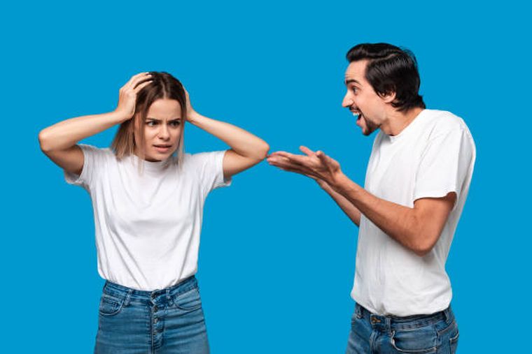 Qué significa guardar silencio en una discusión, según la psicología Qué significa guardar silencio en una discusión, según la psicología