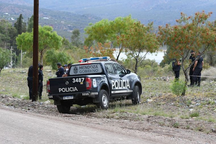 La familia quedó bajo el agua por más de una hora Foto: ALF PONCE MERCADO/ MDZ
