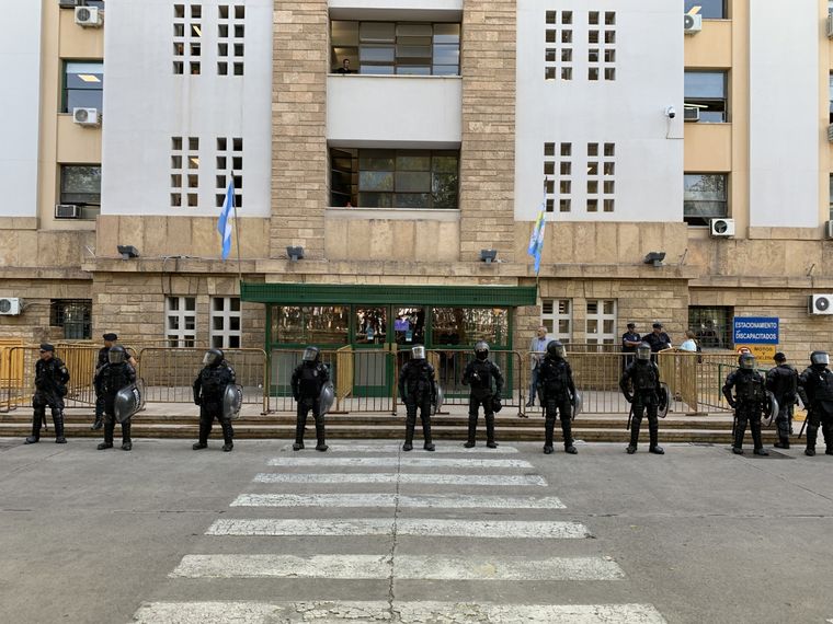 ALF PONCE MERCADO / MDZ