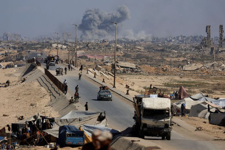 Israel ha intensificado sus bombardeos sobre Ciudad de Gaza.