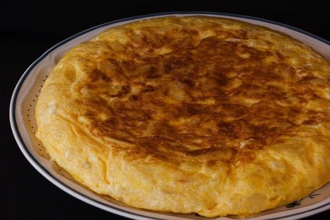 Tortilla de papas: un plato amado por todos.