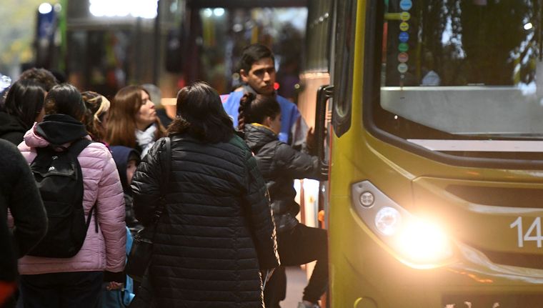 El aumento del boleto regirá a partir del 12 de mayo Foto: Santiago Tagua/MDZ