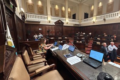 MDZol | asamblea por el agua legislatura (5)