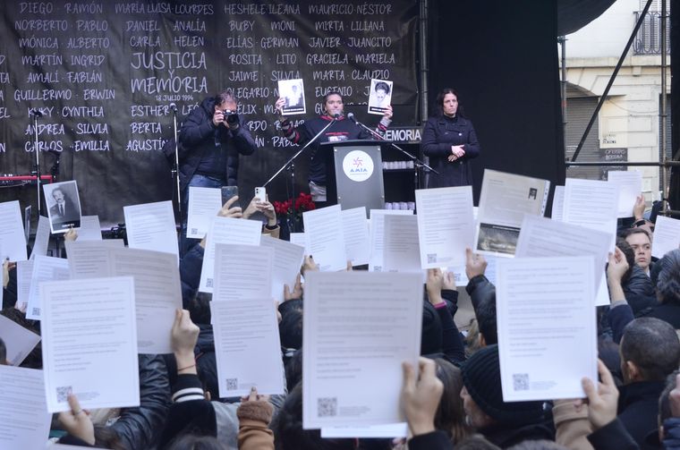 Acto del 31° aniversario del atentado a la sede de la AMIA. Acto del 31° aniversario del atentado a la sede de la AMIA.