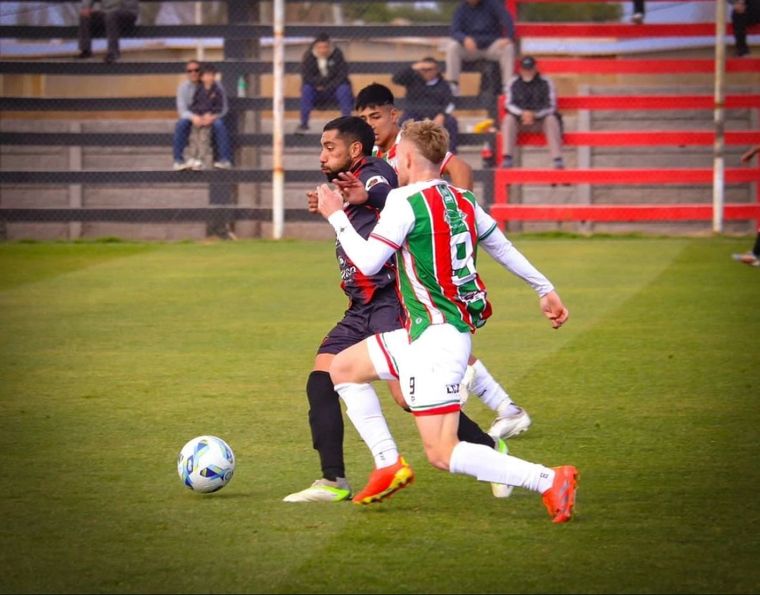 FADEP conquistó el Apertura tras vencer a Guaymallén en la final del Apertura. FADEP conquistó el Apertura tras vencer a Guaymallén en la final del Apertura.