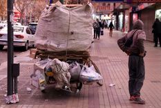 El dato de pobreza se conocerá recién en septiembre, pero dos salarios mínimos no alcanzan para cubrir la canasta básica total de una familia de cuatro integrantes Foto: MDZ