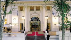 La búsqueda está orientada a personas con experiencia en hotelería y dominio del idioma inglés. La búsqueda está orientada a personas con experiencia en hotelería y dominio del idioma inglés.