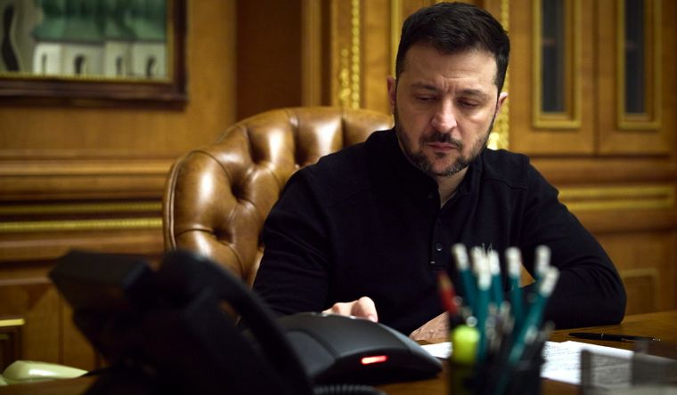 Volodimir Zelenski defiende la ley aprobada en Ucrania. Foto DPA