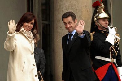 MDZol | La presidenta junto a su par francés en el Palacio Elíseo. Foto: Telam