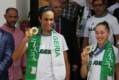 La boxeadora Imane Khelif presentó una denuncia tras la medalla. Foto: EFE La boxeadora Imane Khelif presentó una denuncia tras la medalla. Foto: EFE