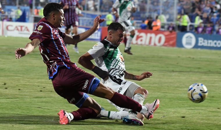 El Tomba no encuentra respuestas.