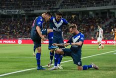 Vélez ganó y no se baja de la pelea. Foto: Télam